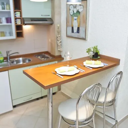 Studio Toma With Private Parking Place Sibenik Room photo
