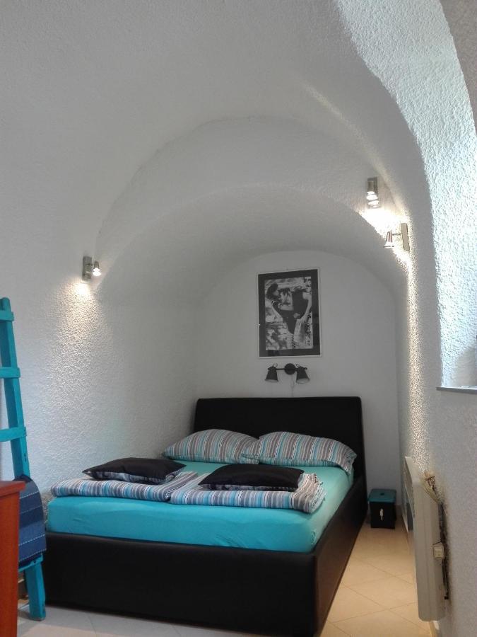 Apartment Studio Toma With Private Parking Place Sibenik
